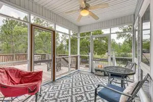 Family-Friendly Harrells Home with Fire Pit and Kayaks - Harrells