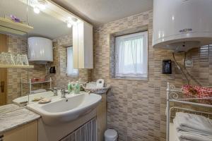 Chalet Birchwood With Whirlpool and Sauna - Happy Rentals