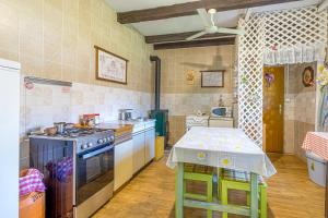 Rural Homestead Trenkovo - Happy Rentals