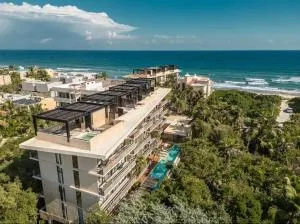 Luxury and Mordern Beachfront Condo by BT Homes - Tancar