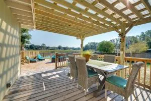 Waterfront Inverness Abode with Private Dock! - Hernando