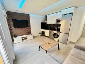 Aljaima I City Center and Beach Apartment