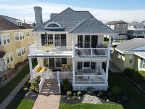 Amazing Gold Coast Property - Ocean City