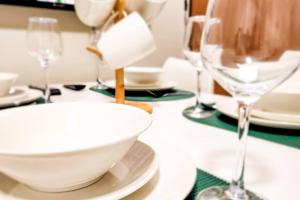 Homey 2br Apt 3 in Makati