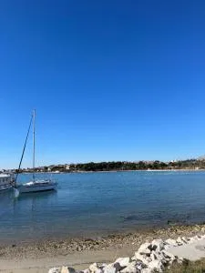 Studio apartman Plautila - Strožanac