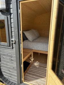 Stone MT Garden Pod