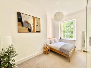 Bright Old Town City Centre Apartment