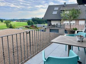 Ferienwohnung Schottenhof Walser 3 - Alleinlage im Grünen mit Panoramablick