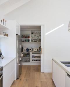 Bareena House by Beach Stays