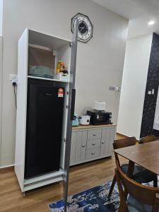 3 Bedrooms VivaVibes Home at Ostia Bangi next Bangi Toll