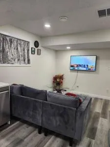 Modern 2 Bedroom Basement Suite Chappelle Edmonton - Devon