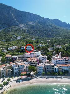 Apartments by the sea Drasnice, Makarska - 21341 