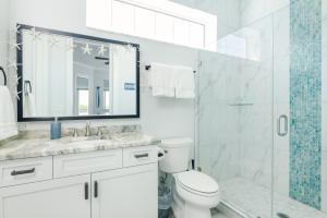 Manatee Suite 1 Funky Fish House at Cape Harbour