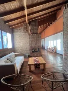 Habitación privada en chalet, Cipolletti - 西波列蒂