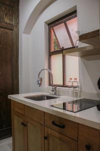 San Cayetano 4 with AC just a block away from the main square