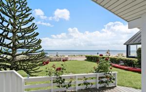 Holiday Home Bjert 45