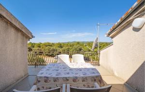 Stunning Apartment In Sibenik With Wifi