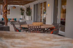 Beachfront Villa Private Pool at Puerta Cortes