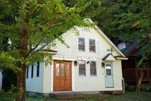 Parakeet Spa - Oguni