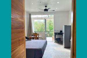 Pavones Exclusive Studio Between 2 Surf Spots 100mb