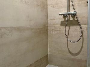 Gîte cosy à 300m de la plage, bain nordique, poêle à bois, borne électrique, proche centre de Pornic - FR-1-306-1278