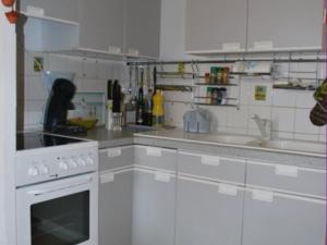 Appartement 2 pièces, centre-ville Le Lavandou, 4 couchages - FR-1-803-65