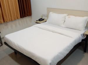 Hotel Vihaan Inn - Apartmány, Kolhápur