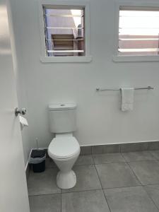 Essex Court - Beach House Motel