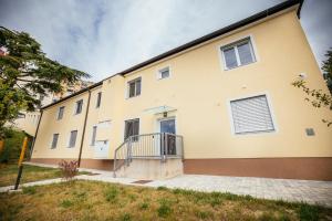 Prenočišča Prisoje