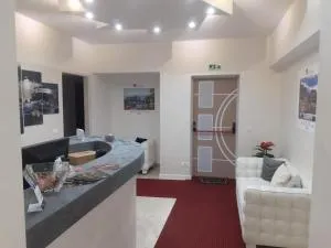 LOVELY BIANCO - Rooms & Apartment - Razzà