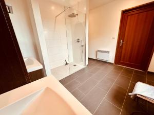 Maisons de vacances La Taniere : photos des chambres