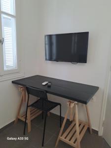 Backpackers studio1 at The Grey House