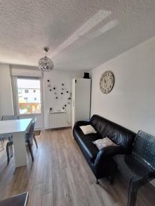 Appartements Studio renove confort meuble 3 etoiles - Les Cretets : photos des chambres