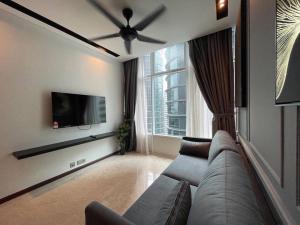 Deluxe Apartment Across KLCC