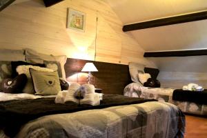 Chalets Chalet L'Ecureuil : photos des chambres