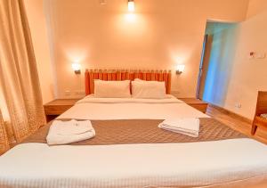 AJ Gable Clouds Ooty by VOYE HOMES - Serene Stay Near Avalanche Emerald Lake