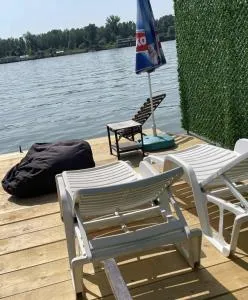 Splav i kucica na Savi - Obrenovac