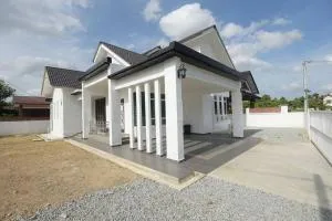 Teratak Bonda Zariah Homestay - Kampong Binjai