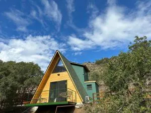 Mountain Glamping Cabin With Kids Playground and Pool - Sykopetra
