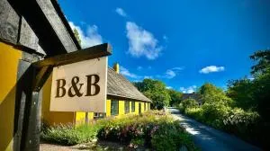 Dyrlev Bed & Breakfast - Køng