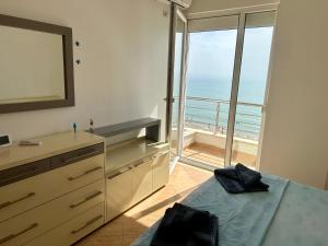 Petra Seaview Apartment