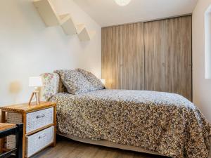 Maisons de vacances Chaumiere au calme avec terrasse, a 9 km des plages, 3 chambres, parking prive et equipements bebe. - FR-1-306-1276 : photos des chambres