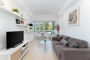 Garden View Apartment Iguazu 3 near Yumbo