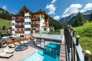 Savoy Dolomites Luxury & Spa Hotel - Wolkenstein