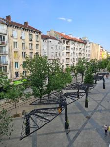 Luxury And Spacious Apartment at the Hearth of the City