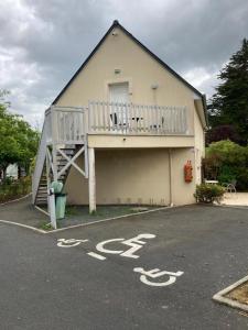 B&B / Chambres d'hotes L-Overlord : Chambre Double