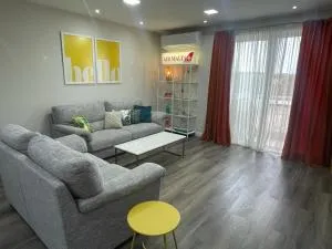 Stylish 2-Bedroom Apartment in Scenic Marsaxlokk - Żejtun