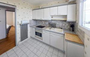 Appartements Cozy Apartment In Morlaix With Wifi : photos des chambres