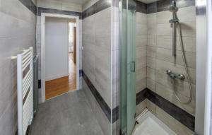 Appartements Cozy Apartment In Morlaix With Wifi : Appartement 3 Chambres