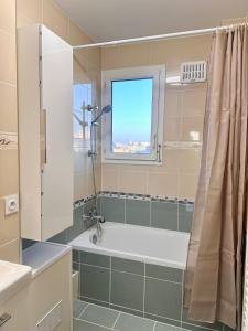Appartements 123 - Appartement spacieux pour 8 personnes a Paris : photos des chambres